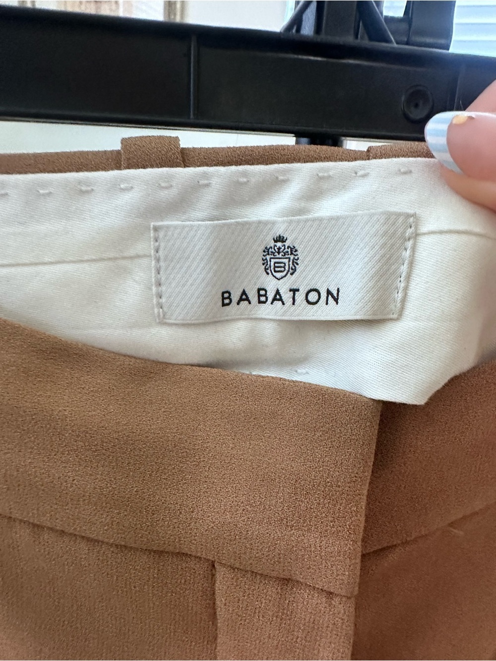 Aritzia Babaton Tan Cargo Joggers - Utility Style - Picture 4 of 8